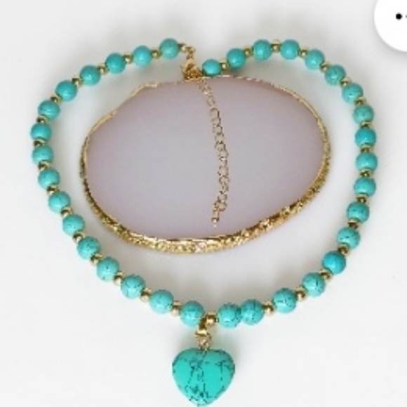 Gold Turqouise Beaded Heart Charm Necklace Earth Art Southwestern Cowboycore - Picture 4 of 8